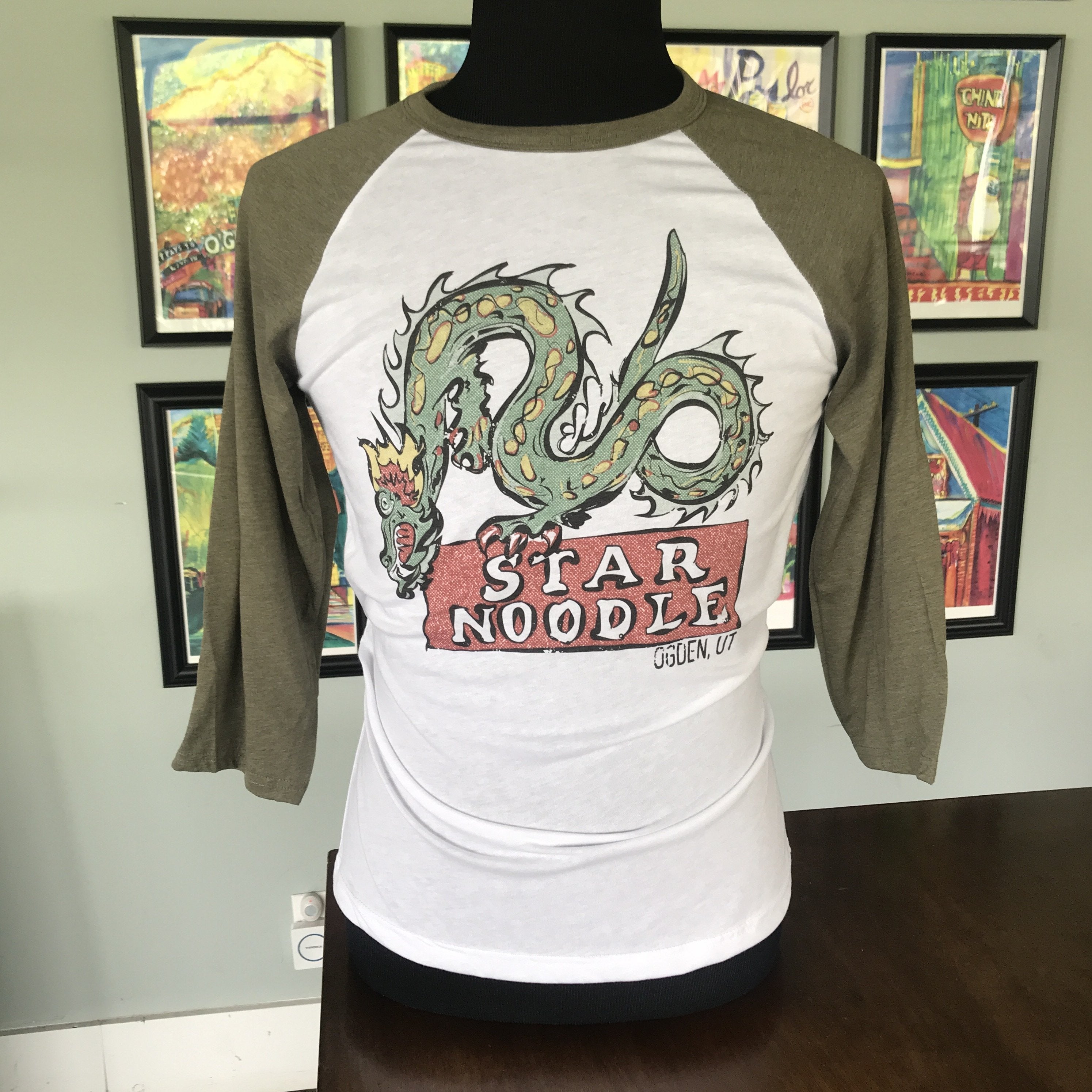 STAR NOODLE BASEBALL TEE