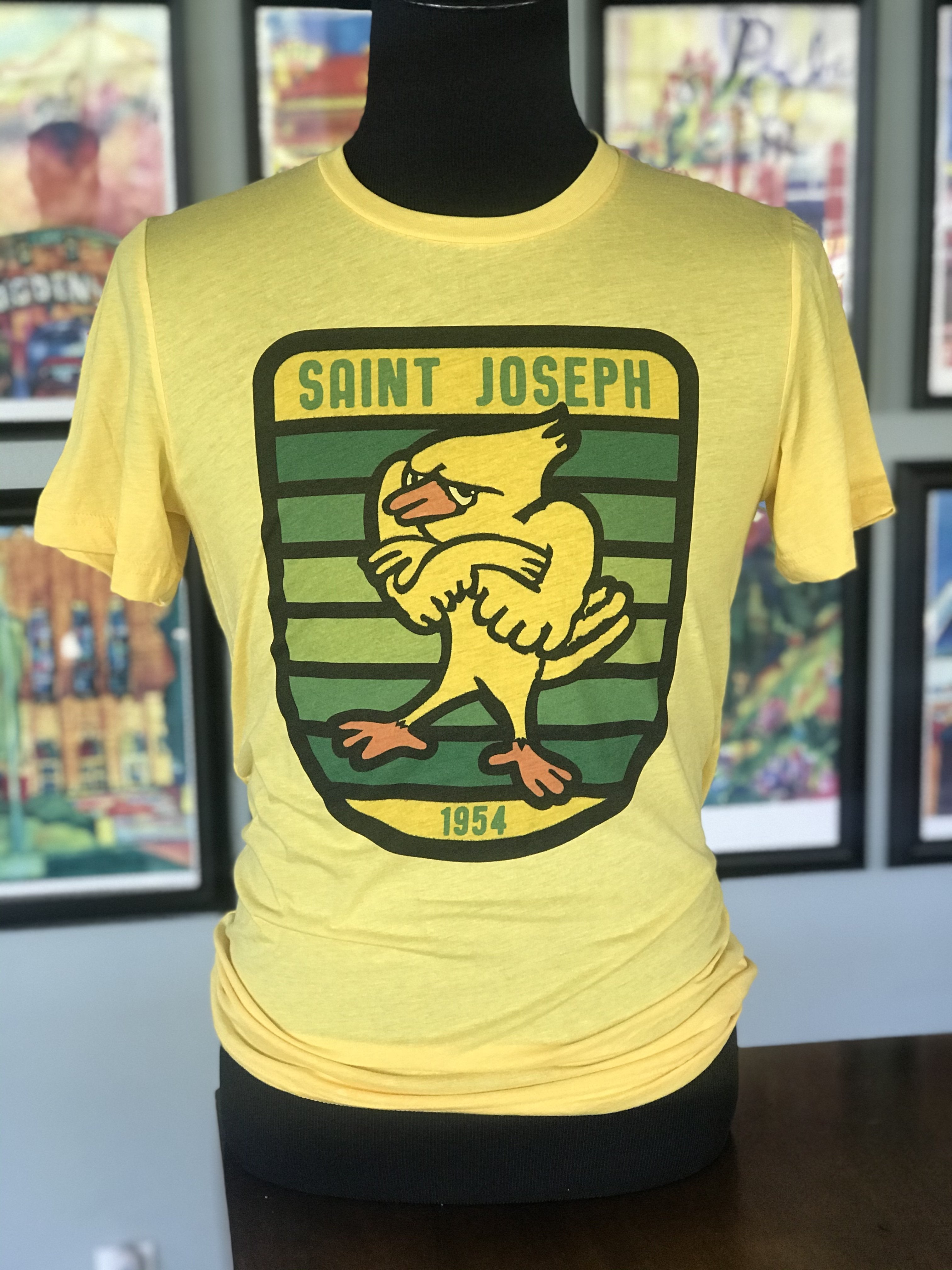 ST JOES CREST TEE
