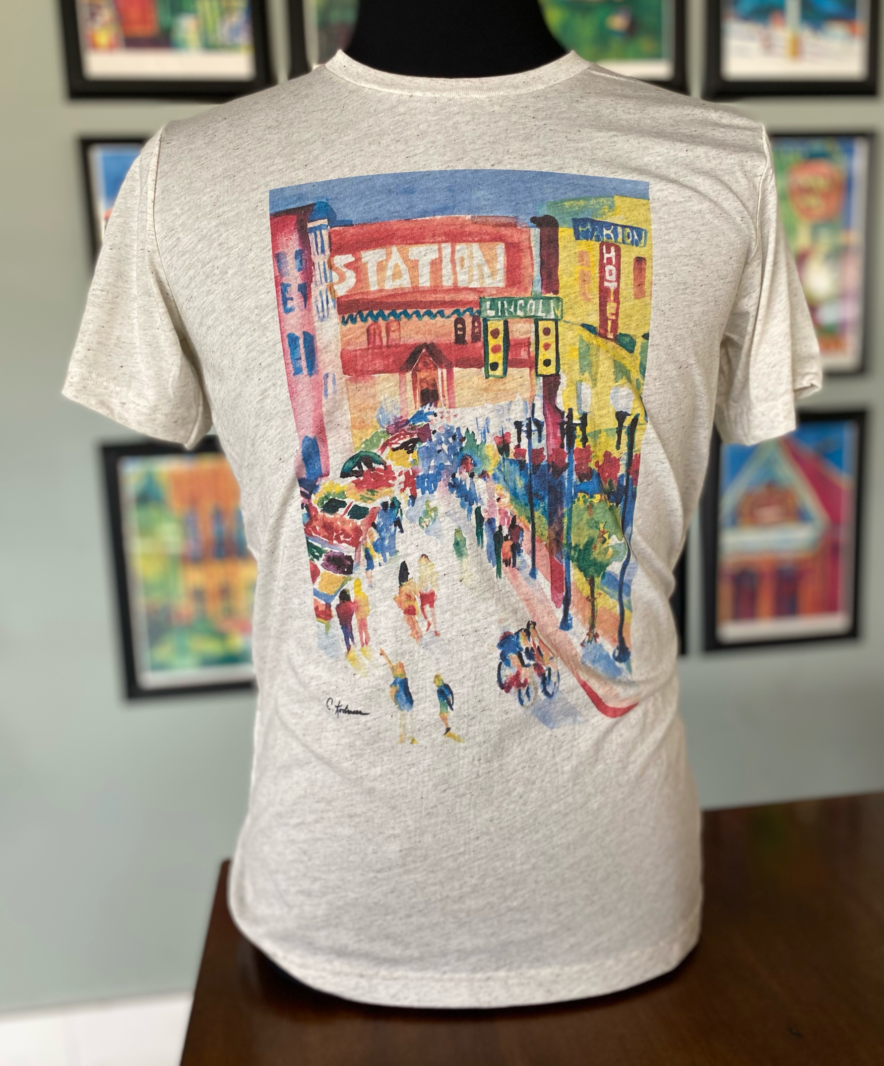 CARA KOOLMEES 25TH STREET TEE